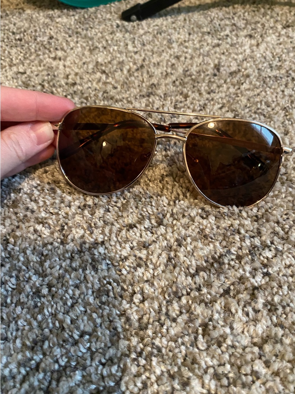Classic Aviator Sunglasses in Gold with Brown Lenses by Foster Grant Polarized